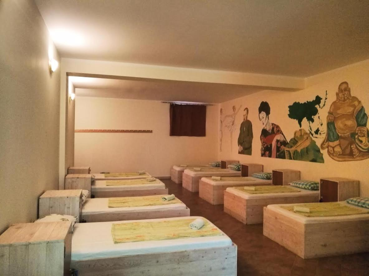 Hostel Dubrovnik Center Komolac ภายนอก รูปภาพ